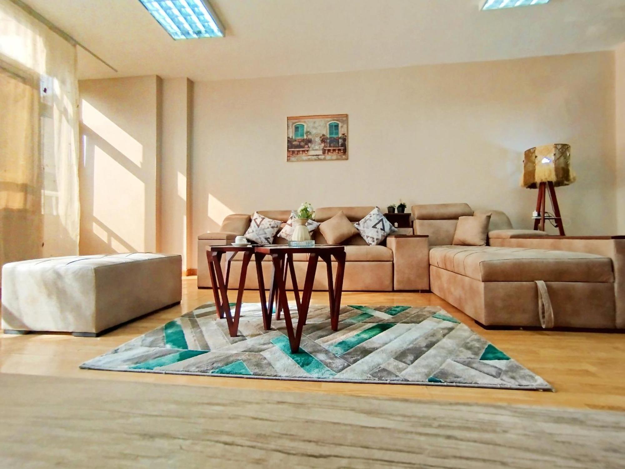 Garden City Apartment In Downtown Каир Экстерьер фото